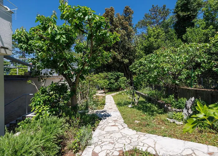 Nada 아파트 실로